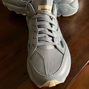 Brand black WOMEN'S AURA 130 FOG